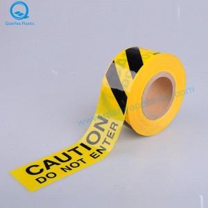 黄色のドット入りの注意バリアテープ、黄色の危険テープ
